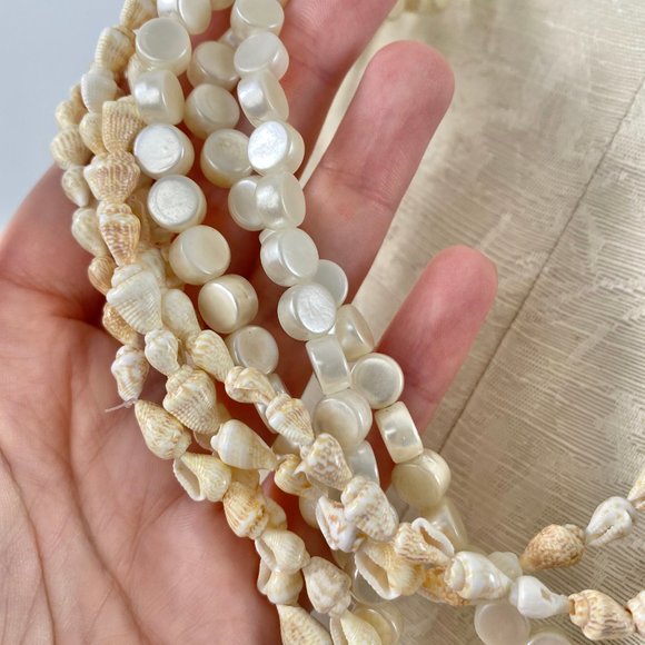 Beachy Pearl Shell Adjustable Layer Necklace - Picture 5 of 9